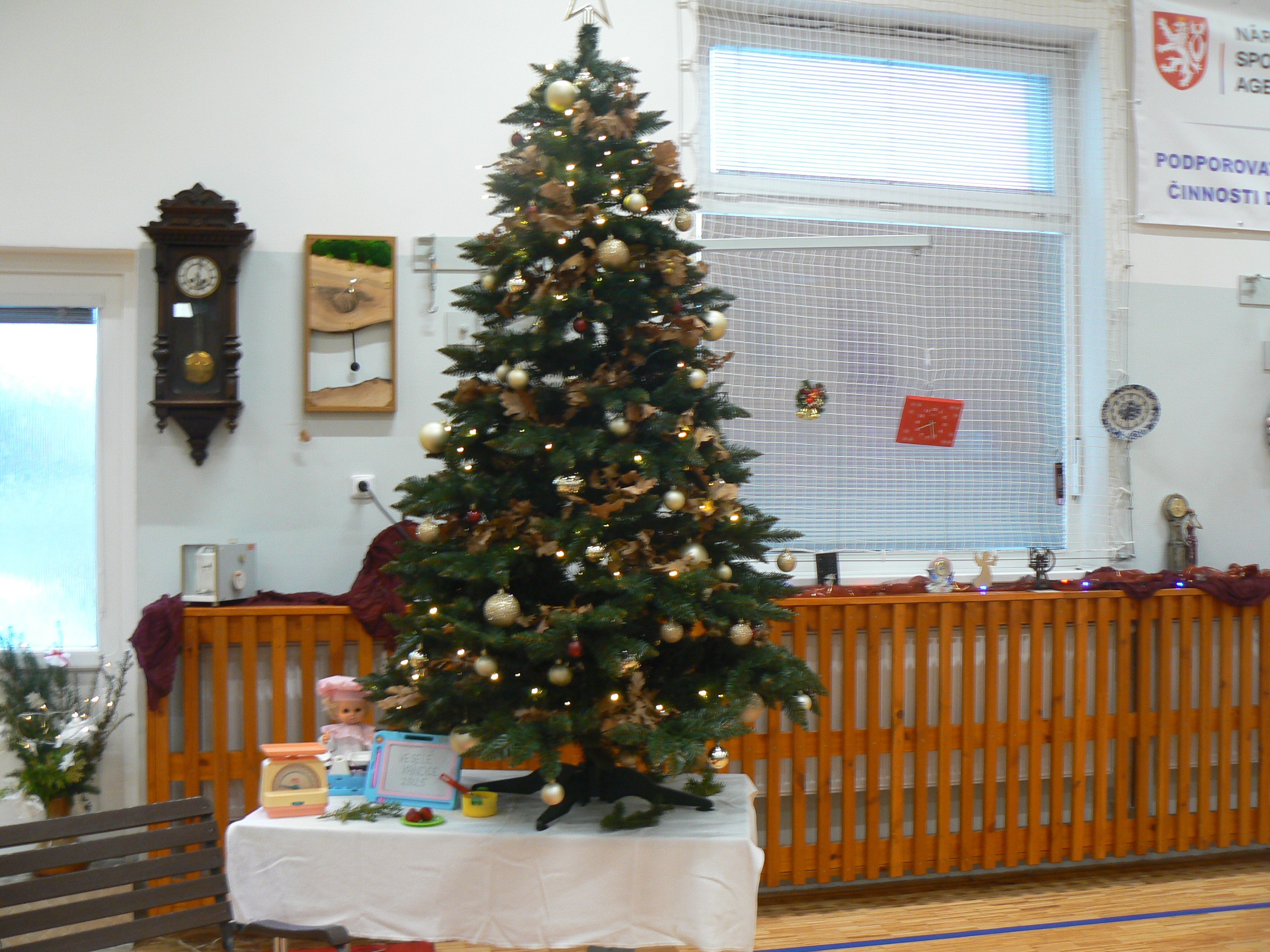 Vánoční výstava 2025 Vážíme si času 017